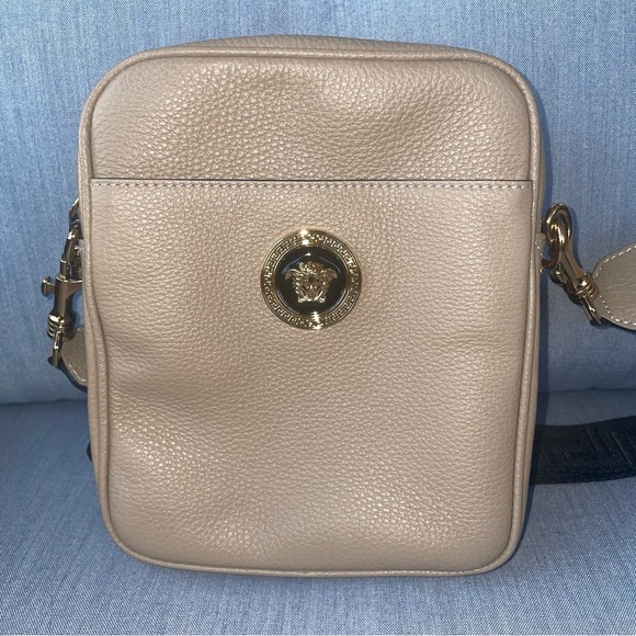 Neutral🤎Versace crossbody Tan Leather La Medusa satchel bag cream shoulder bag - Picture 4 of 16